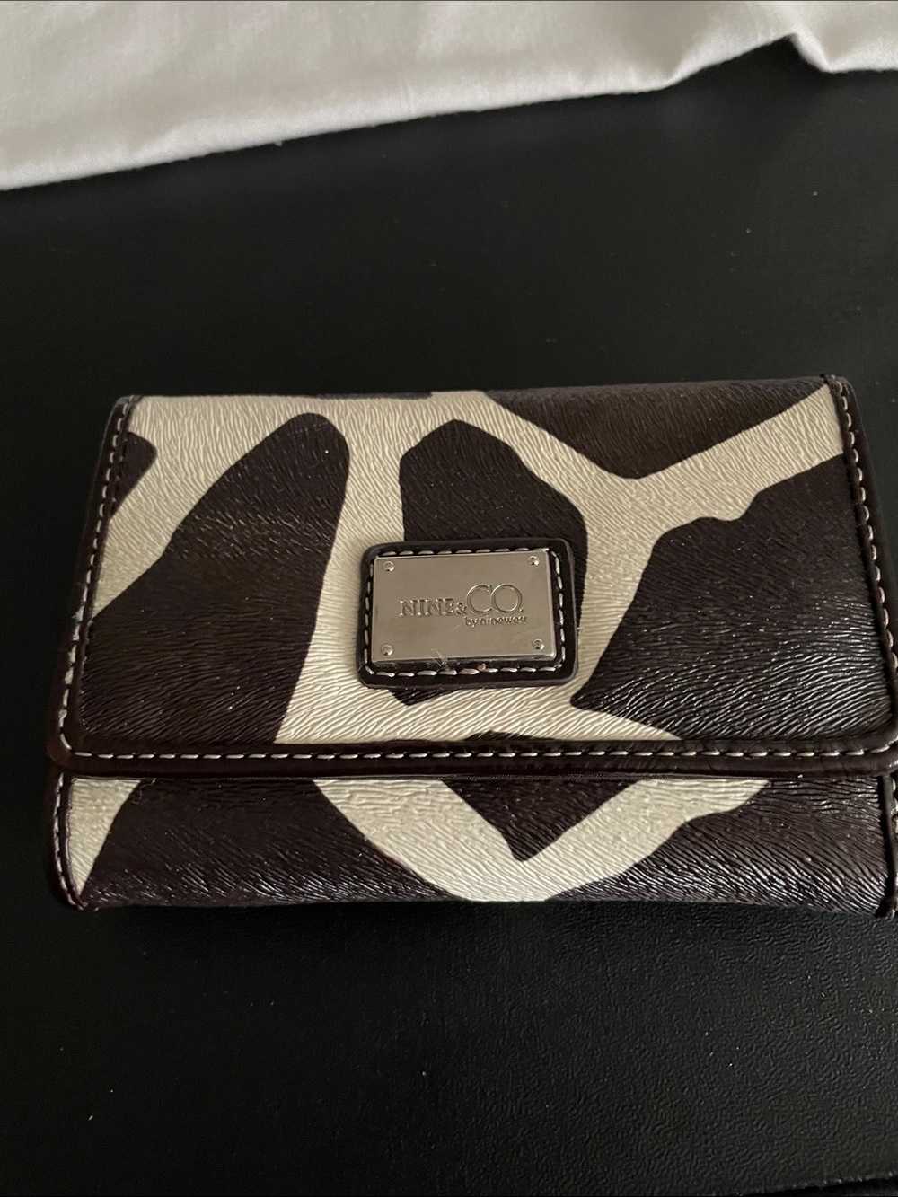 Nine & Co. By 9 West Brown &Cream Cowhide Print Folding Wallet Vintage EUC